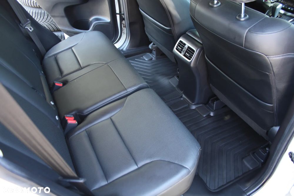 Honda CR-V 2.0i-VTEC 4WD Automatik Executive - 12