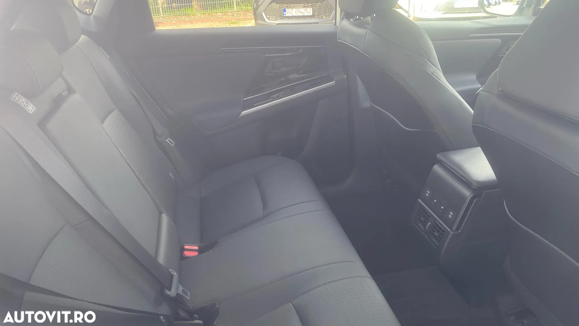 Toyota BZ4X 150 KW FWD (4x2) Luxury - 13