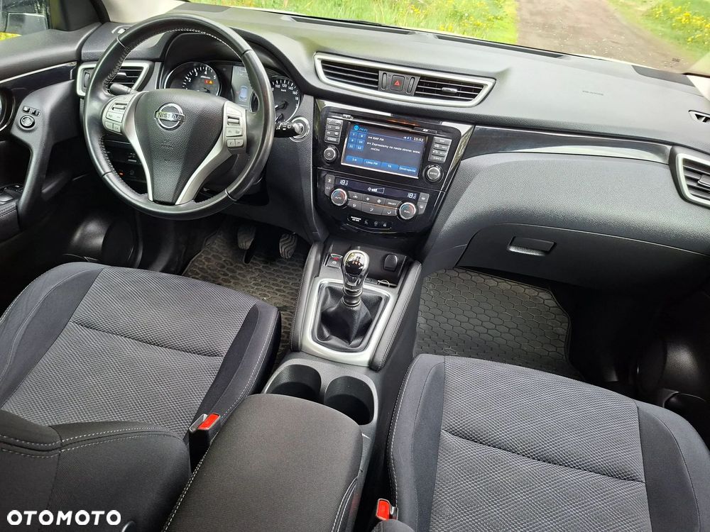 Nissan Qashqai+2 - 12