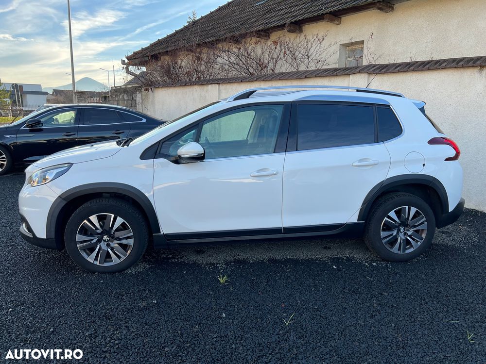 Peugeot 2008 BlueHDi FAP 120 STOP & START EAT6 Crossway - 8