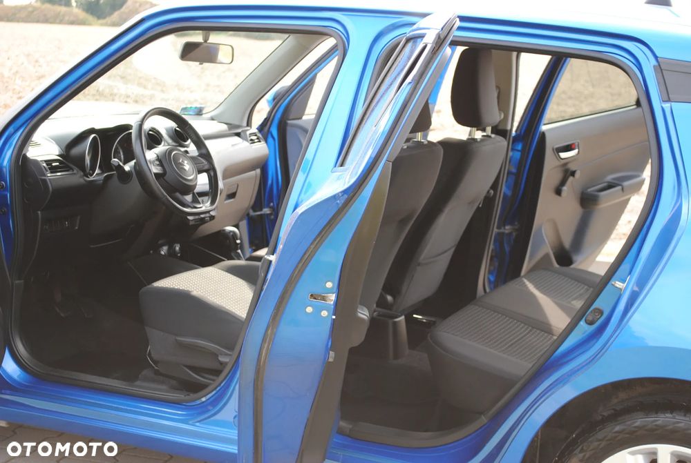 Suzuki Swift - 6