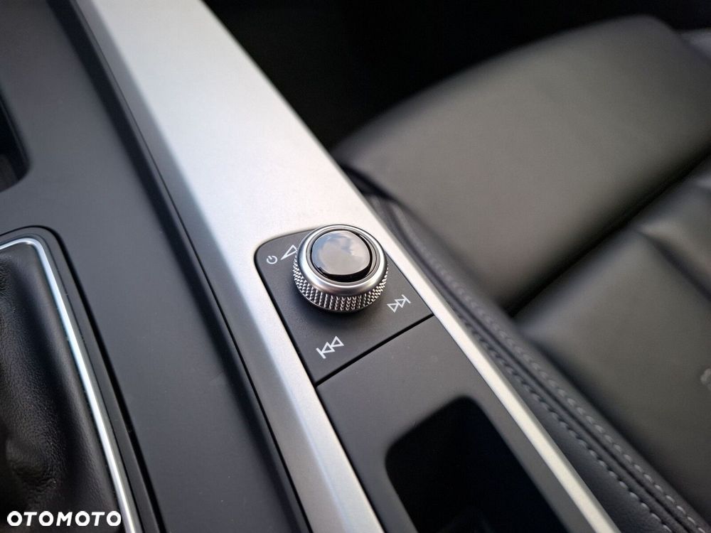 Audi A4 Allroad - 38