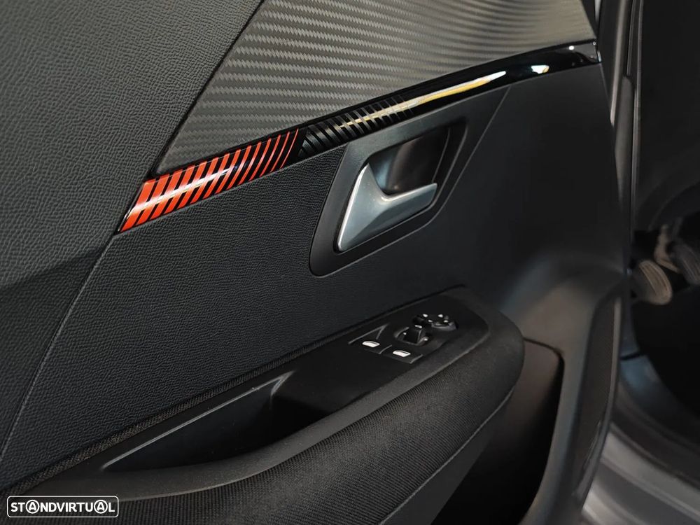 Peugeot 208 1.2 PureTech Active Pack - 22