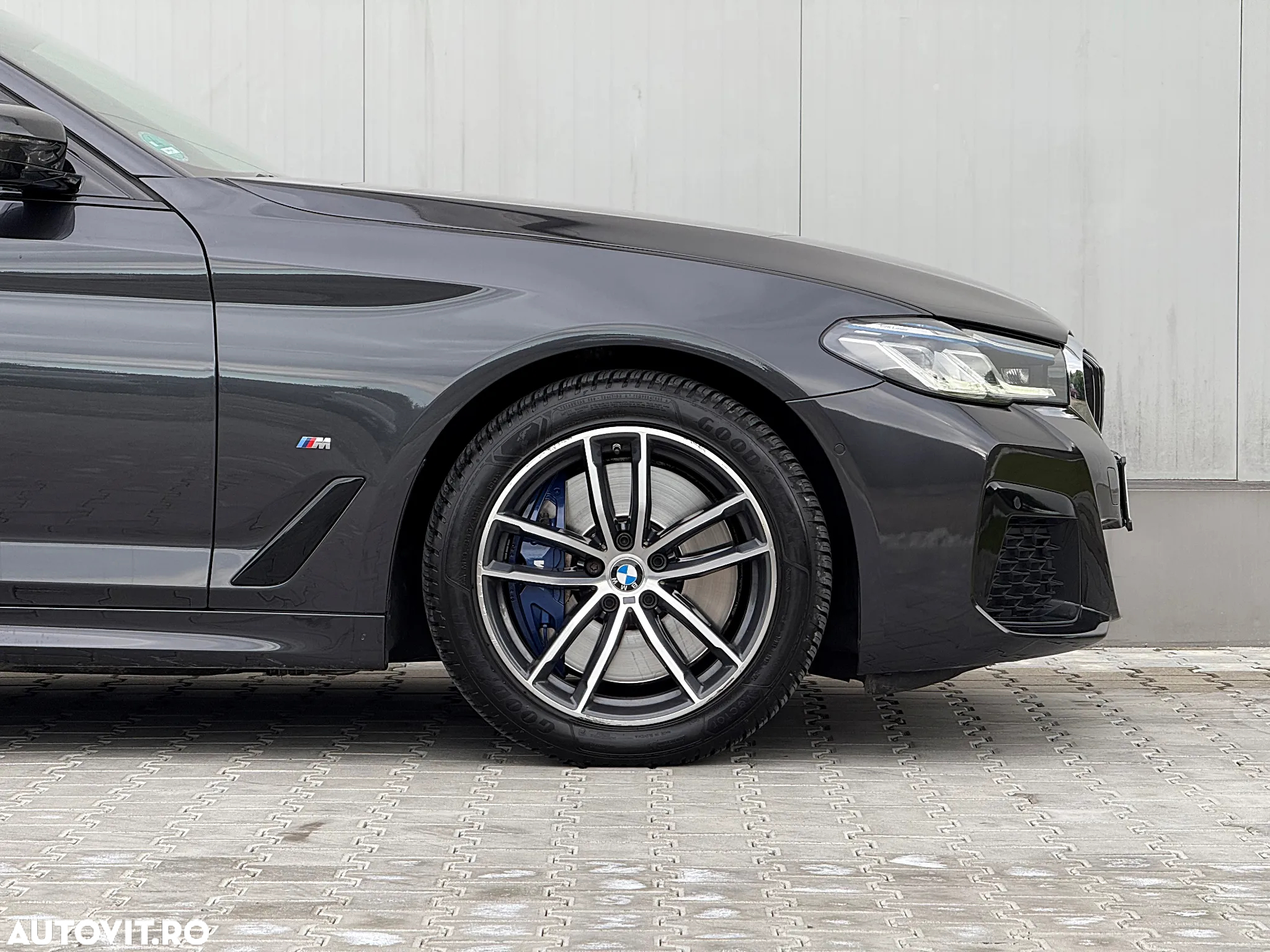 BMW Seria 5 - 12