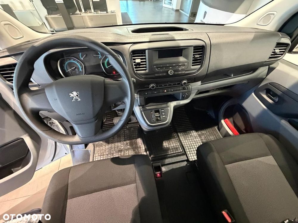 Peugeot Expert - 8