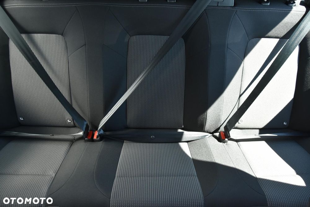 Volkswagen Transporter - 14
