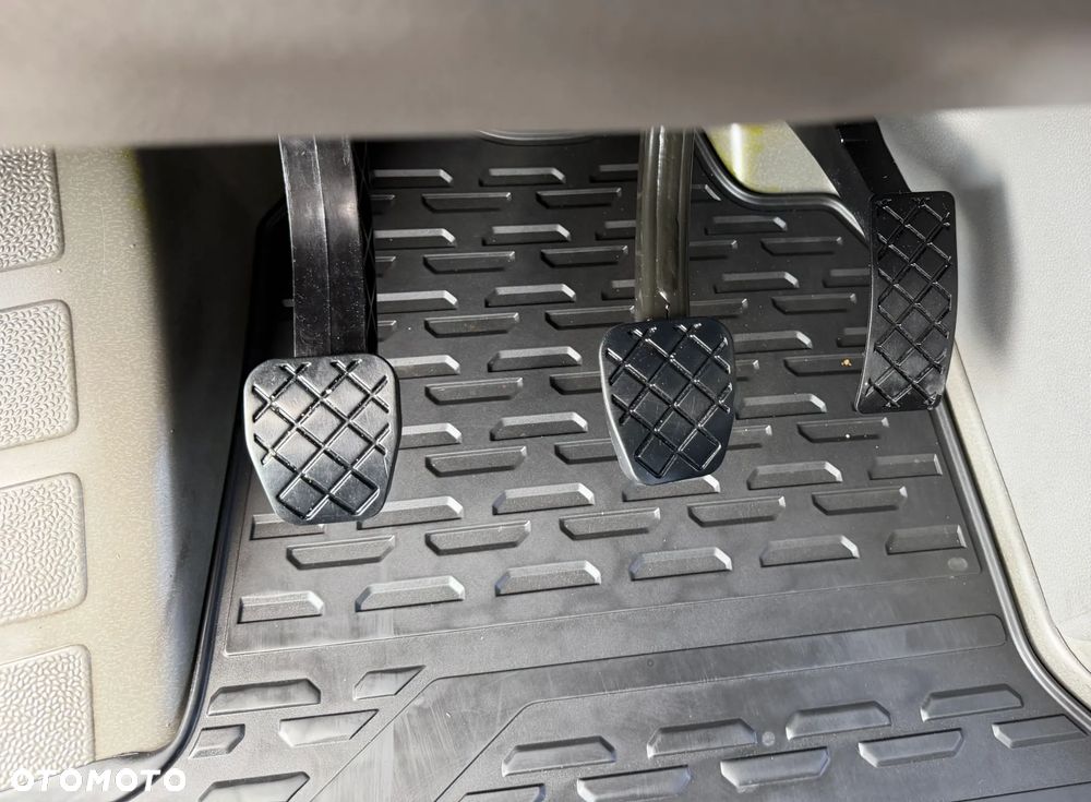Volkswagen Crafter - 29