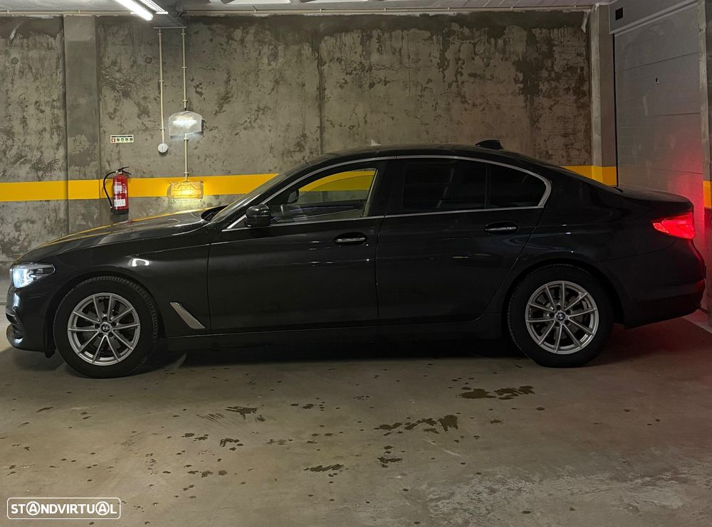 BMW 520 d Luxury Line - 7