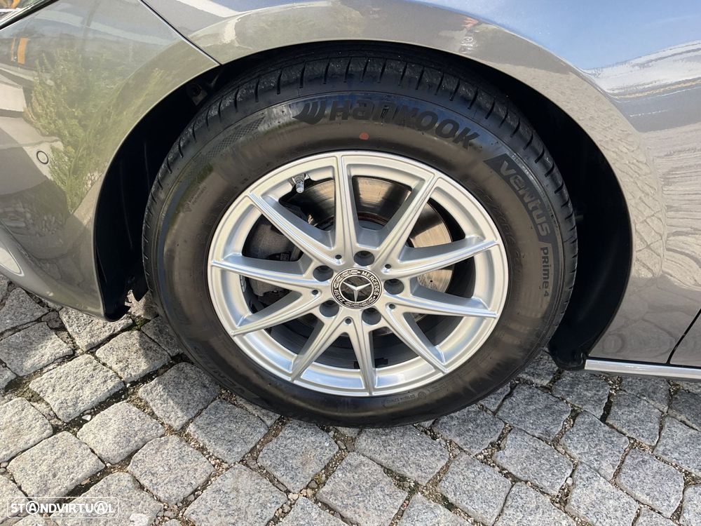 Mercedes-Benz CLA 180 d Shooting Brake Business Solutions - 14