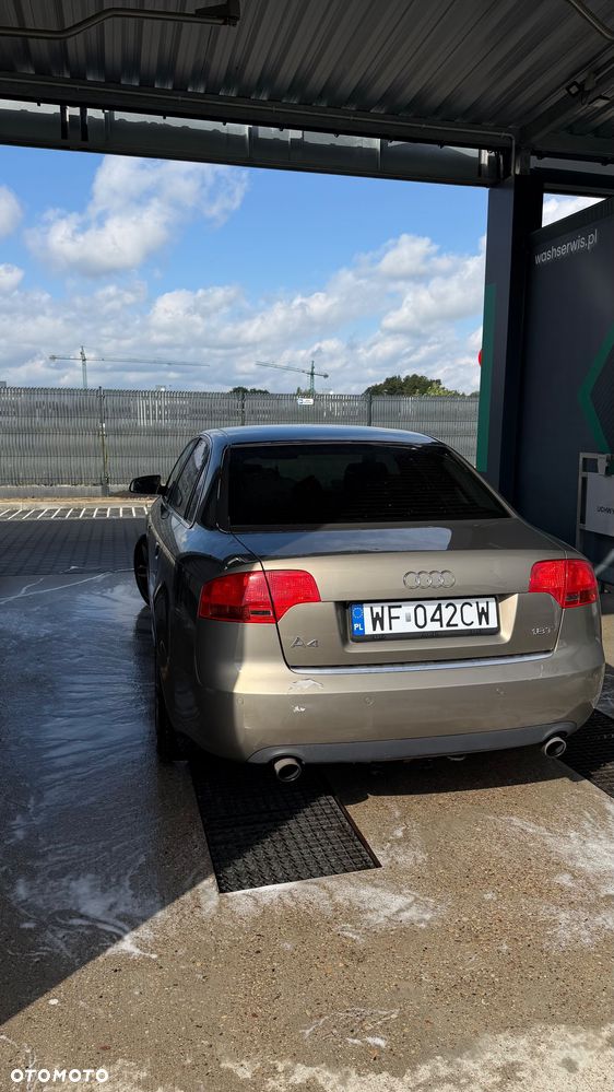 Audi A4 Limousine 1.8T - 8