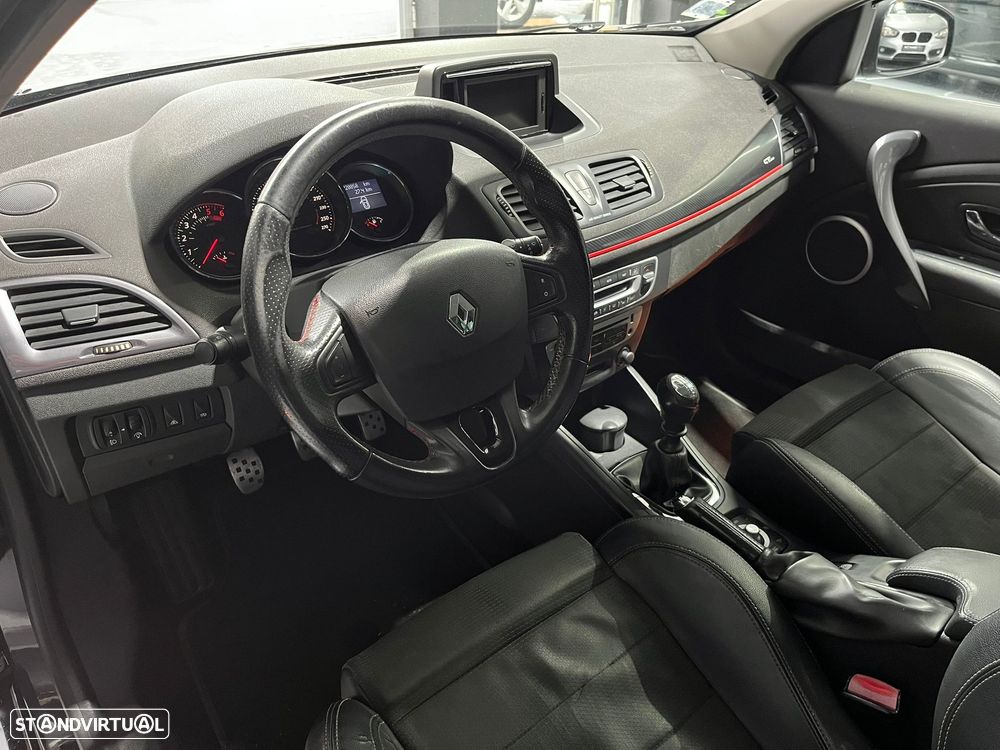 Renault Mégane Sport Tourer 1.5 dCi GT Line SS - 14