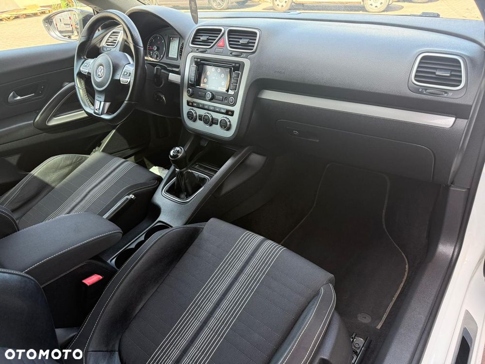 Volkswagen Scirocco 2.0 TDI Match - 2