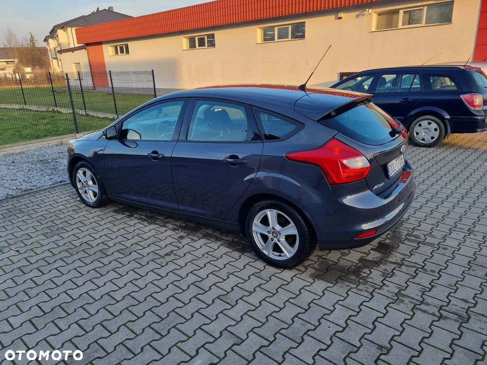 Ford Focus - 1