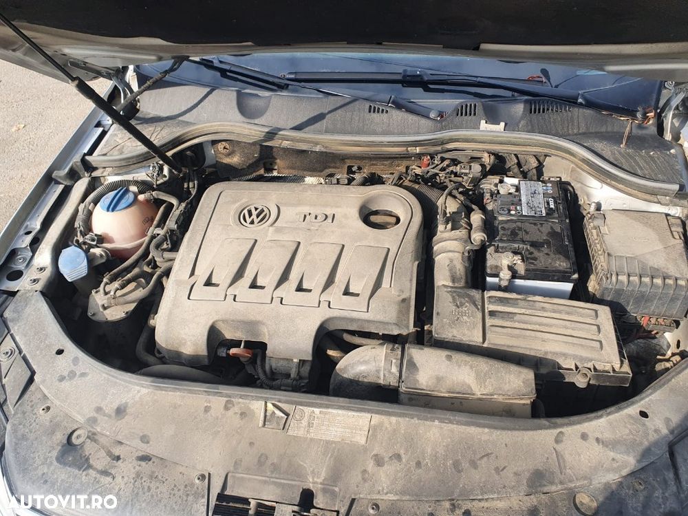 Dezmembrez VW Passat B7 2012 automat 4x4 4motion motor 2.0tdi 170cp CFGB plansa bord dezmembrari piese bi xenon - 7