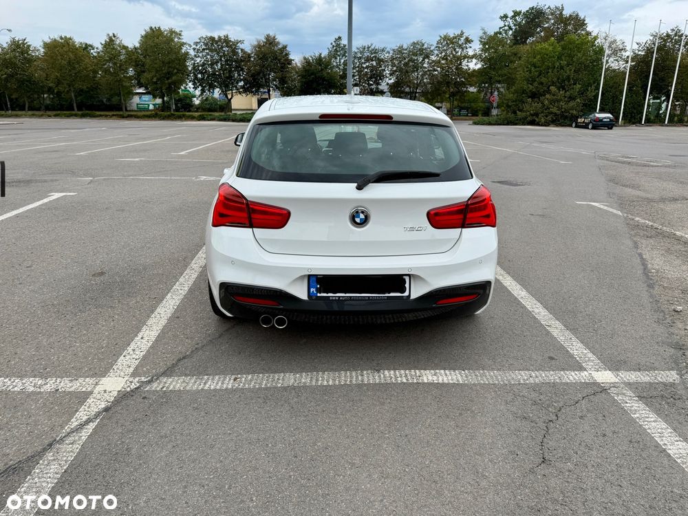 BMW Seria 1 120i M Sport - 5