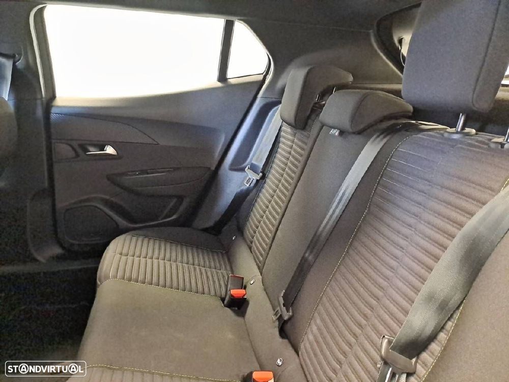 Peugeot 2008 1.2 PureTech Active - 10