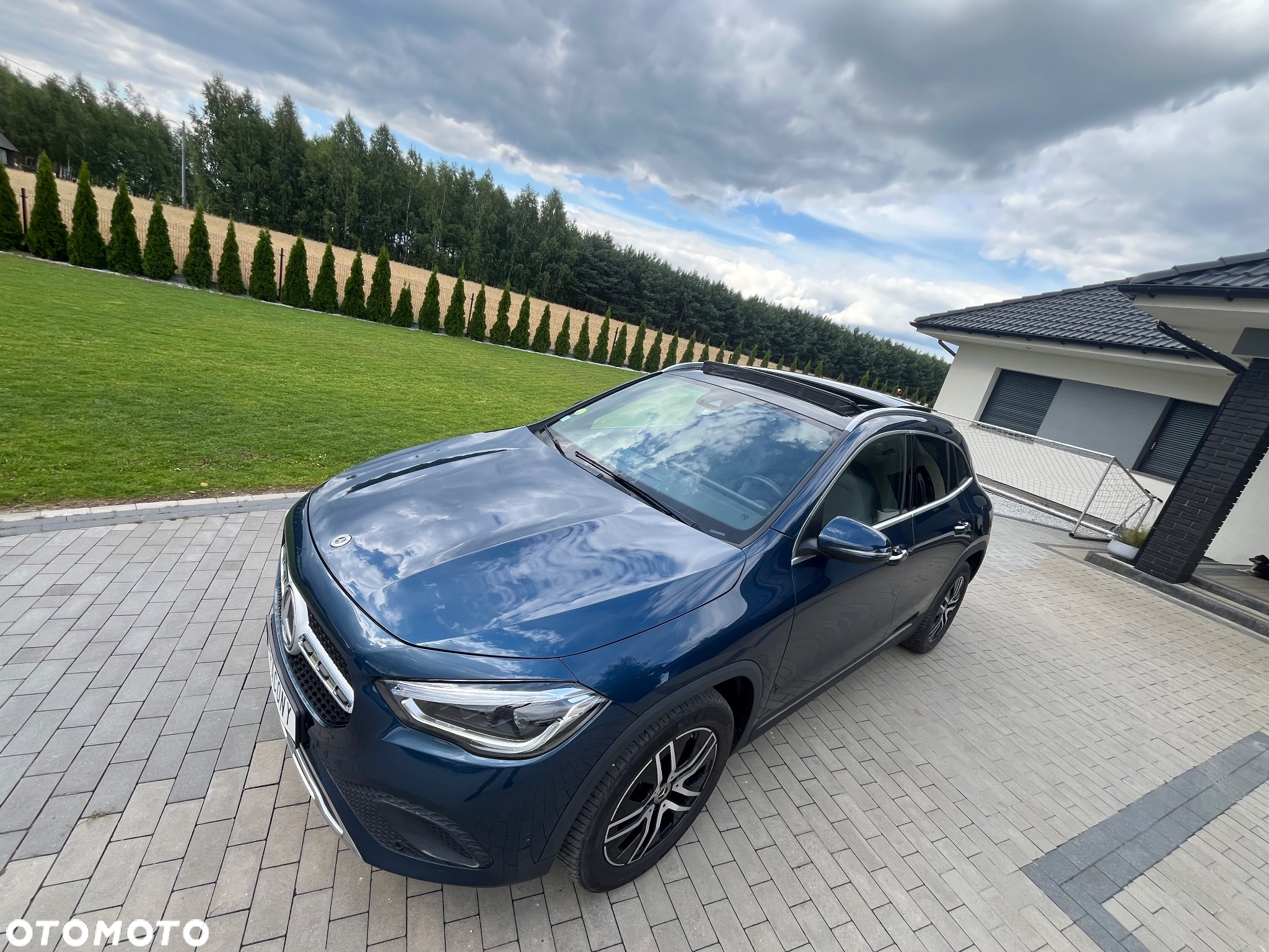 Mercedes-Benz GLA 200 d 8G-DCT Progressive - 2