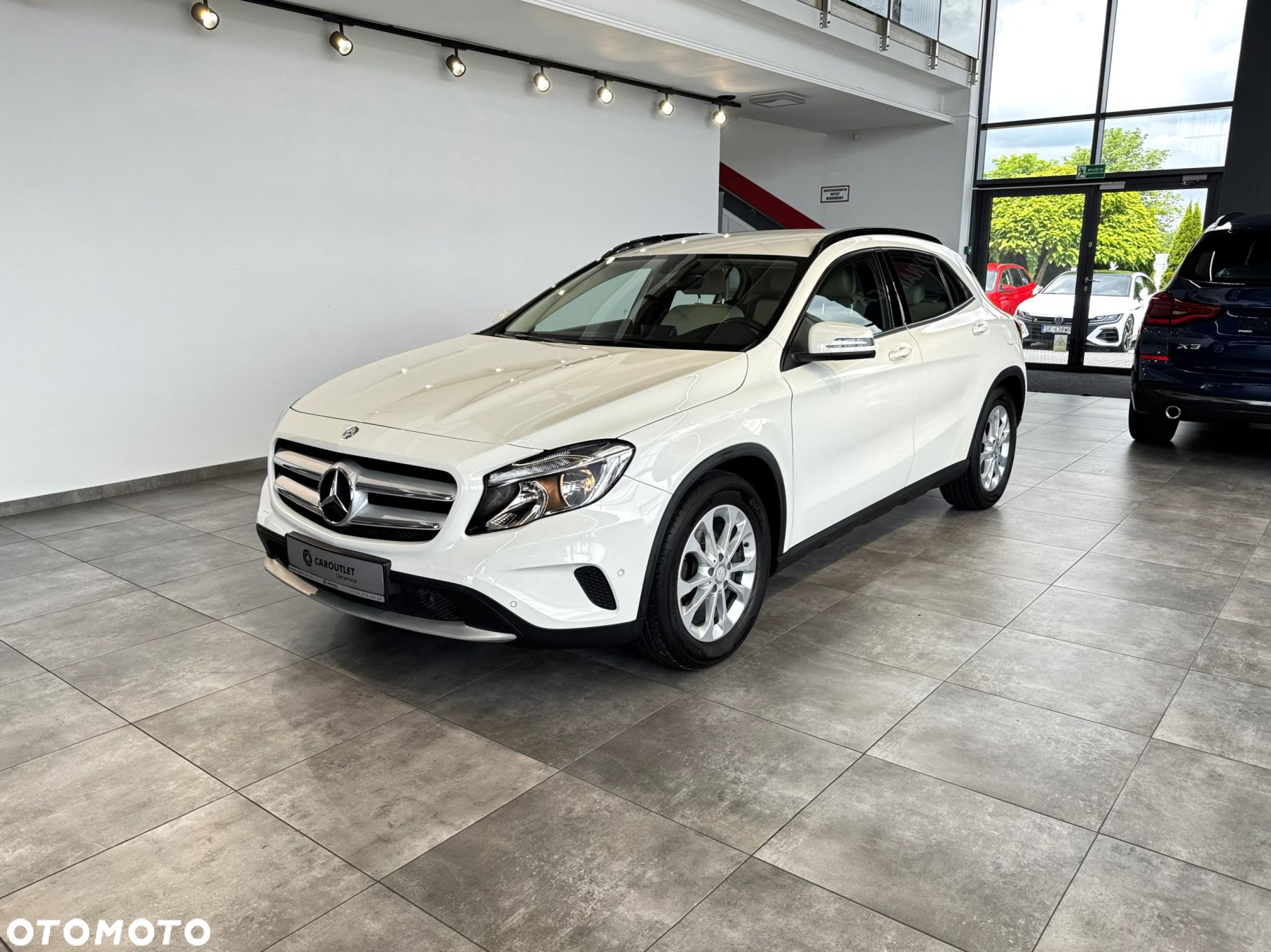 Mercedes-Benz GLA - 5
