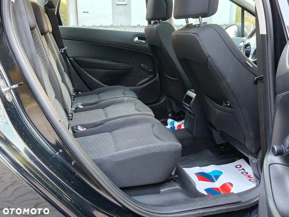 Peugeot 308 1.6 Premium - 19