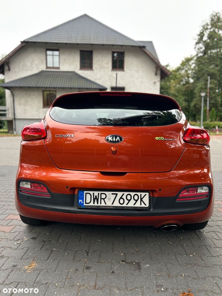 Kia Ceed - 7