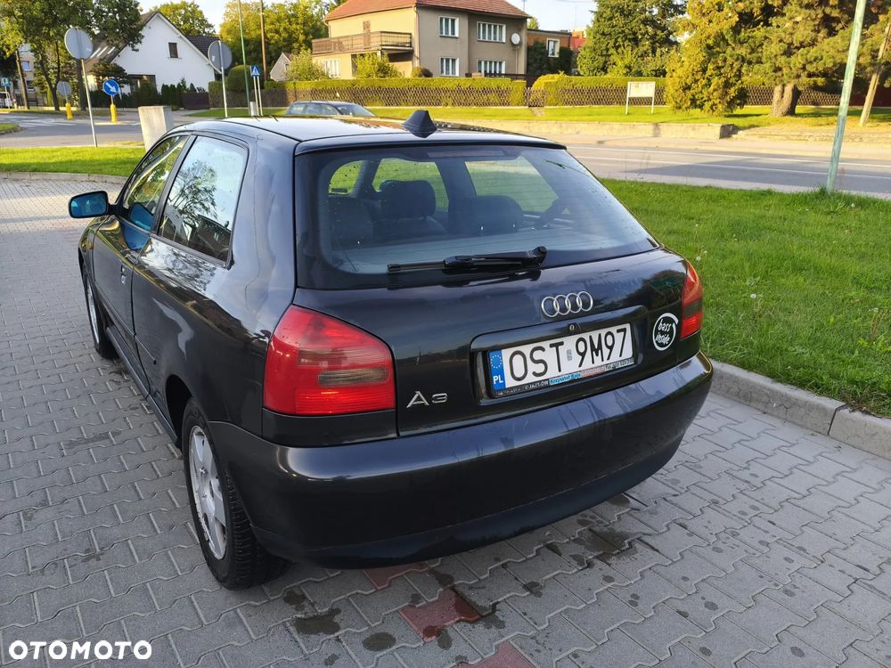 Audi A3 3-drzwiowe 1.6 Ambition - 34