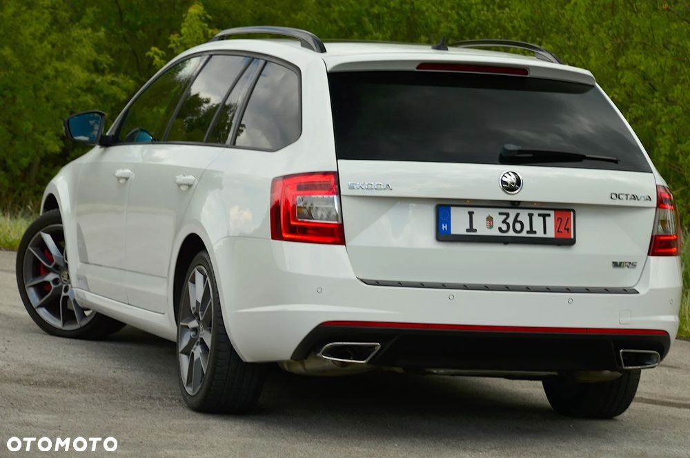 Skoda Octavia 2.0 TSI RS - 5