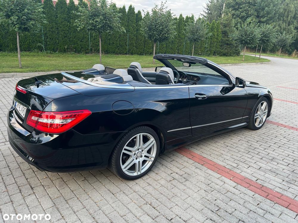 Mercedes-Benz Klasa E 350 CDI BlueEff - 19