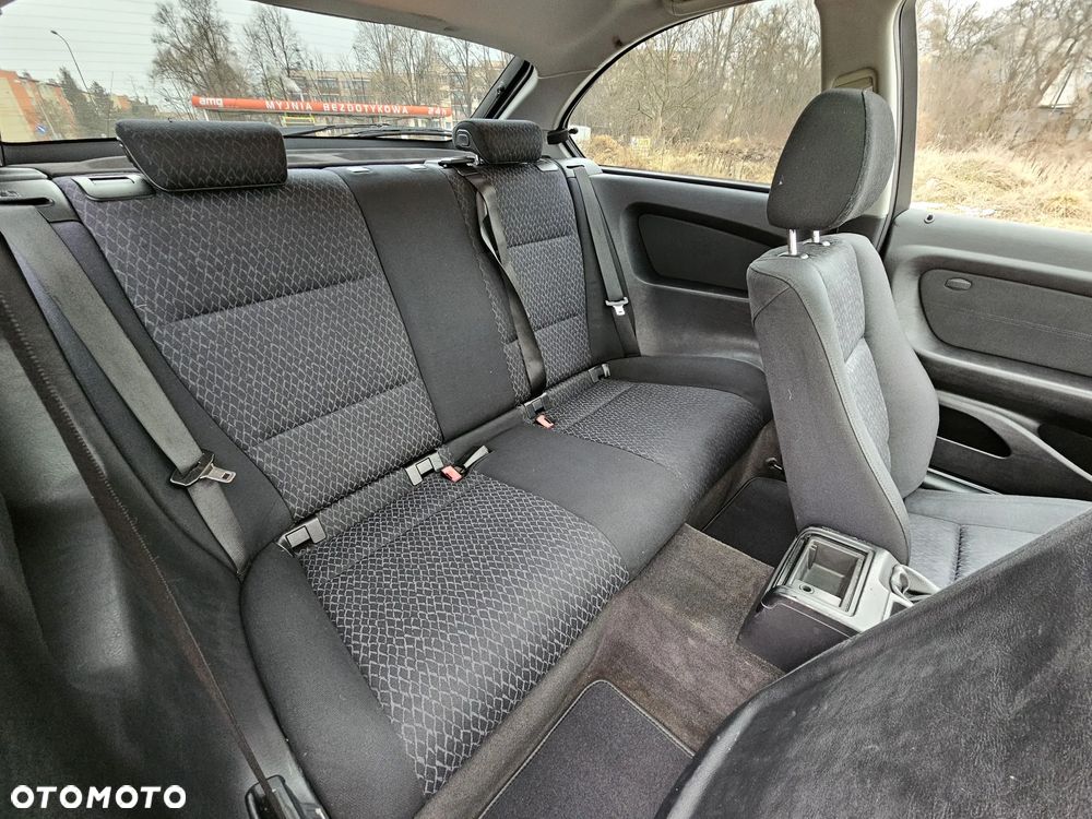 BMW Seria 3 - 19