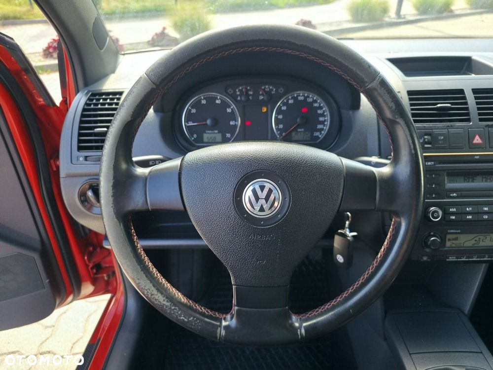 Volkswagen Polo - 16