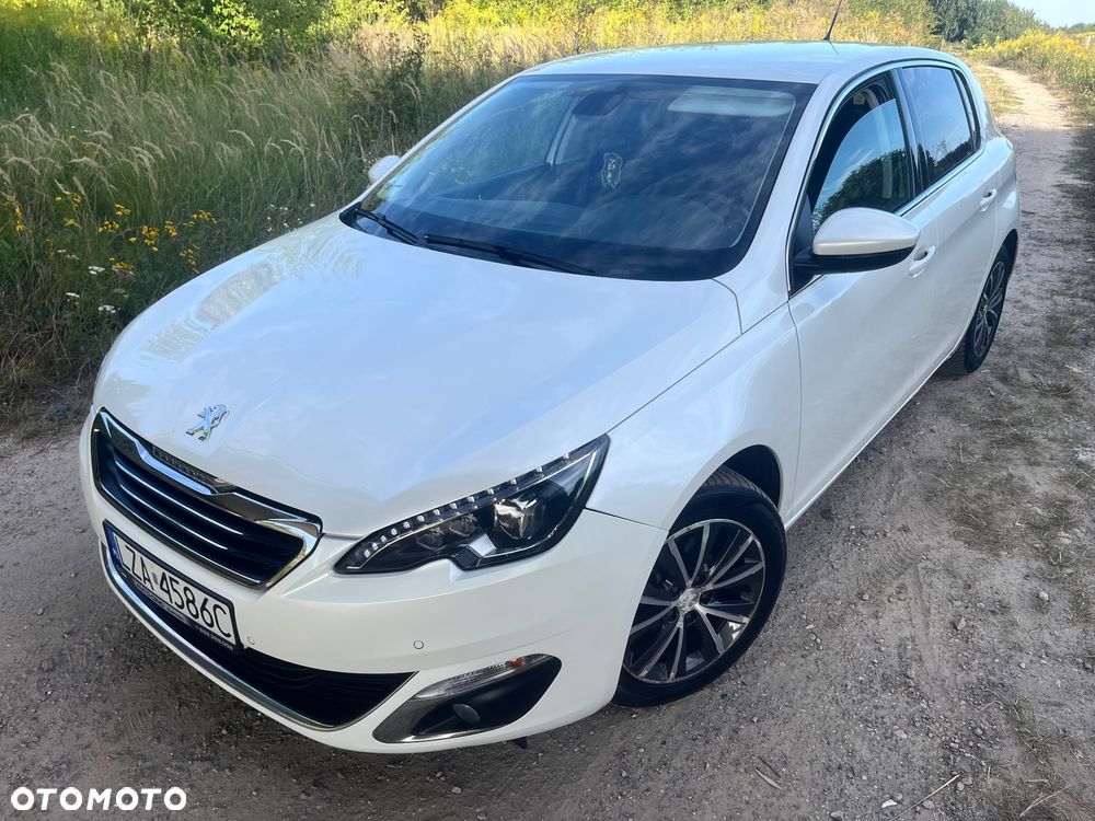 Peugeot 308 - 1