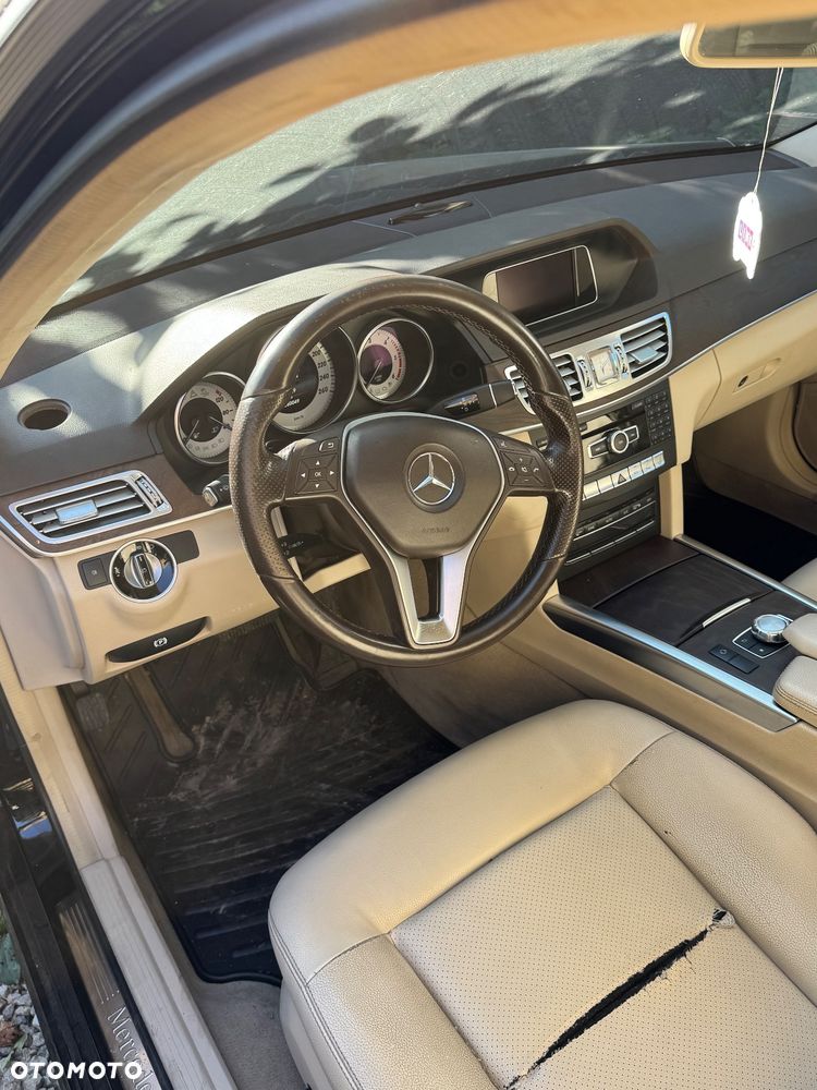 Mercedes-Benz Klasa E 220 BlueTEC 7G-TRONIC Elegance - 7