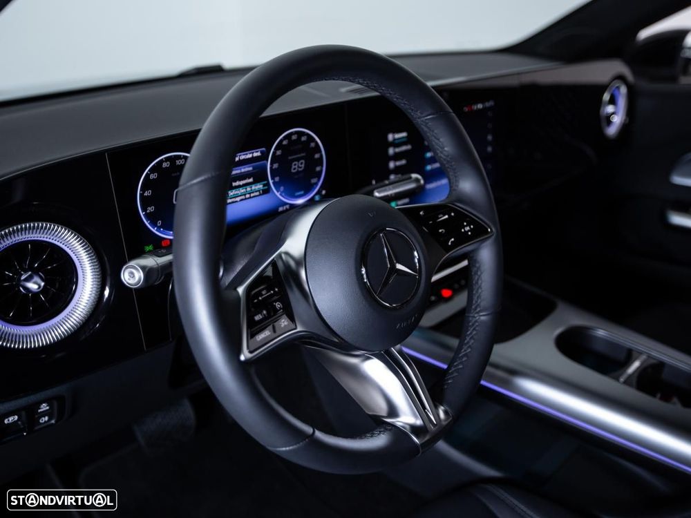 Mercedes-Benz CLA 200 EQ - 21