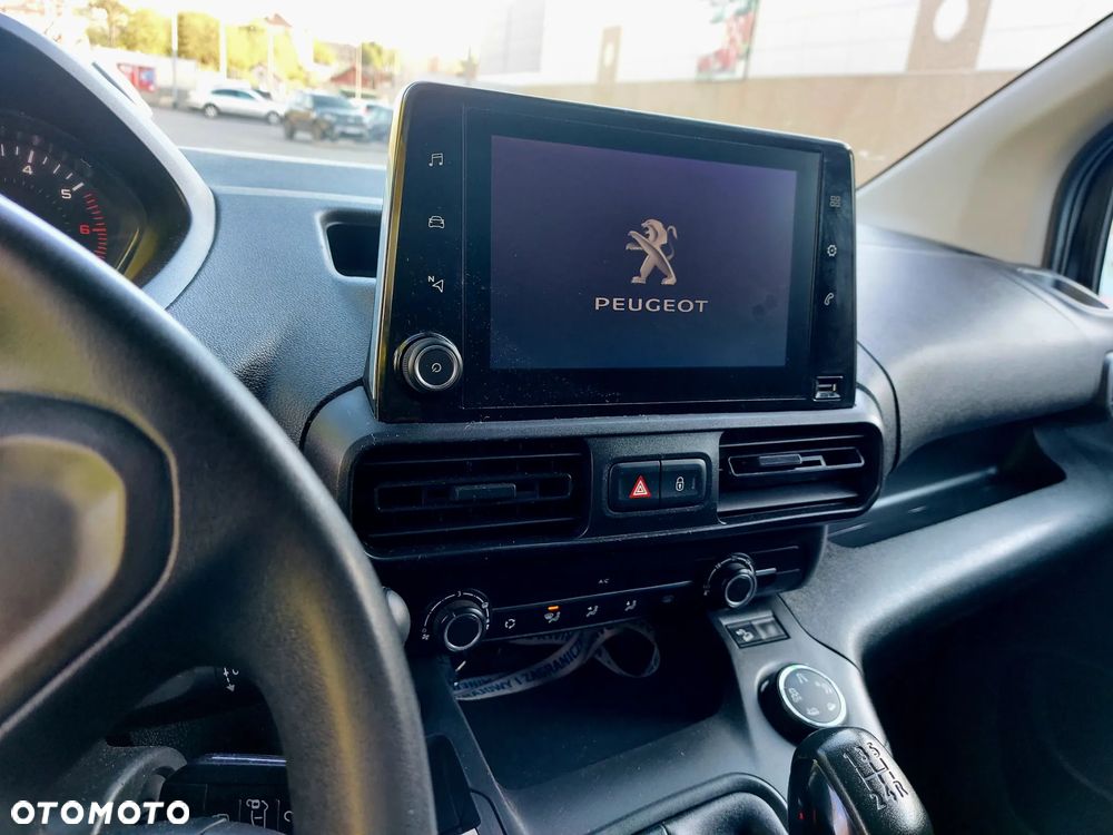 Peugeot Partner - 13