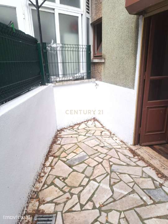 Apartamento T1 em Localização Privilegiada e Tranquila - Grande imagem: 2/11