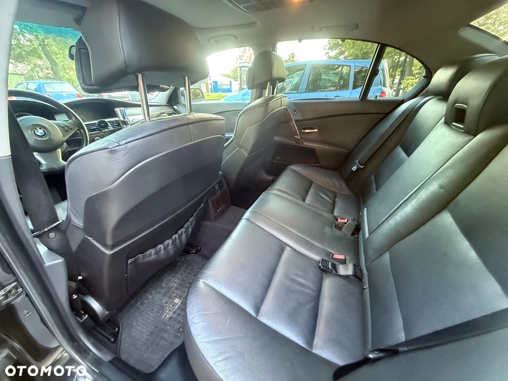 BMW Seria 5 - 13