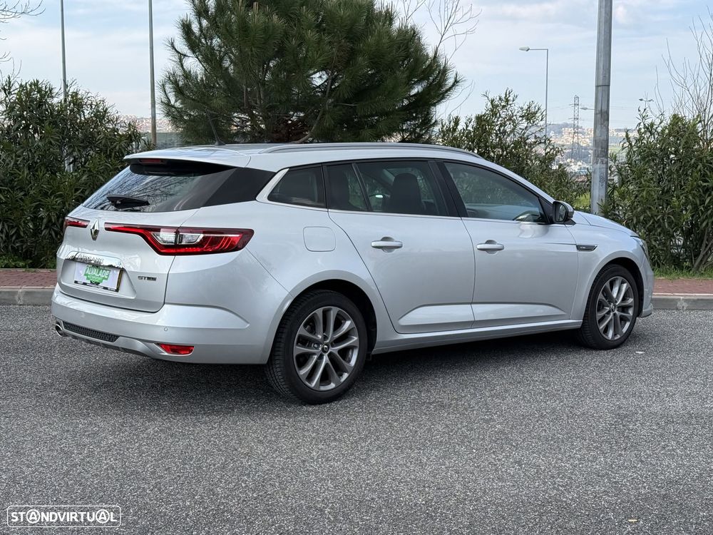 Renault Mégane Sport Tourer 1.3 TCe GT Line - 3