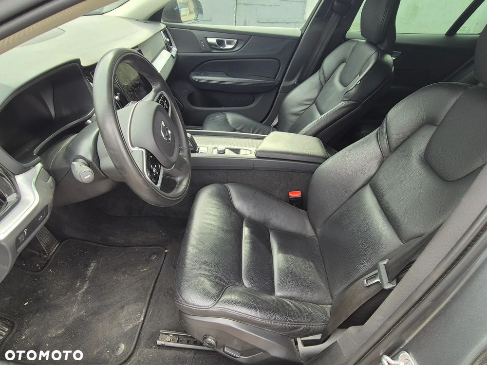 Volvo V60 - 16