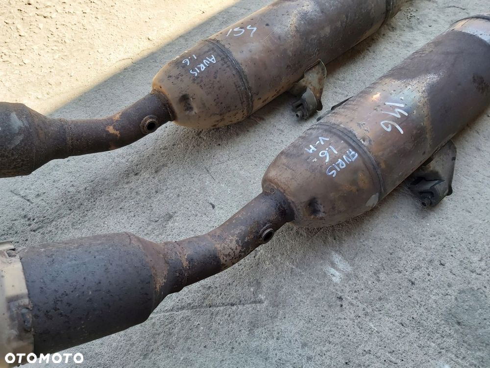 Toyota Auris I LIFT Katalizator 1,6 valvematic - 4