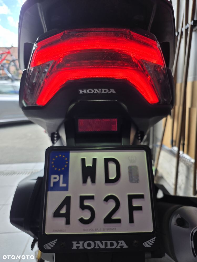 Honda PCX - 16