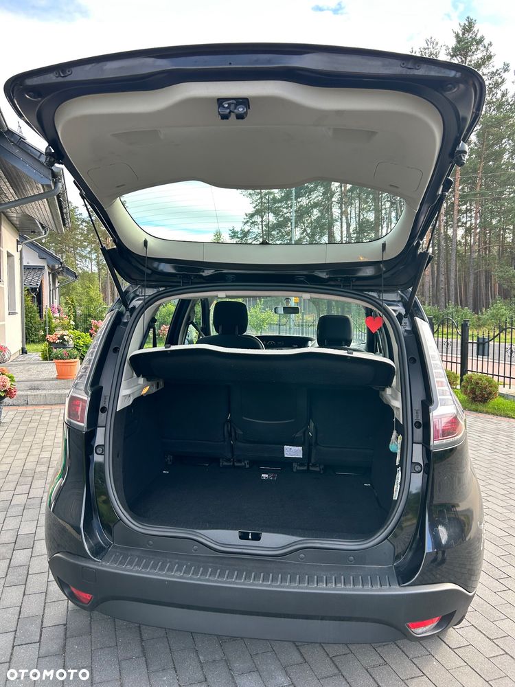 Renault Scenic - 9