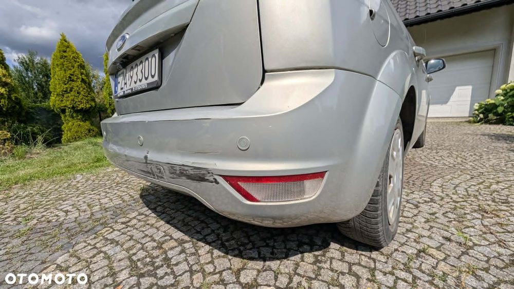 Ford Focus 1.8 FF Trend - 19