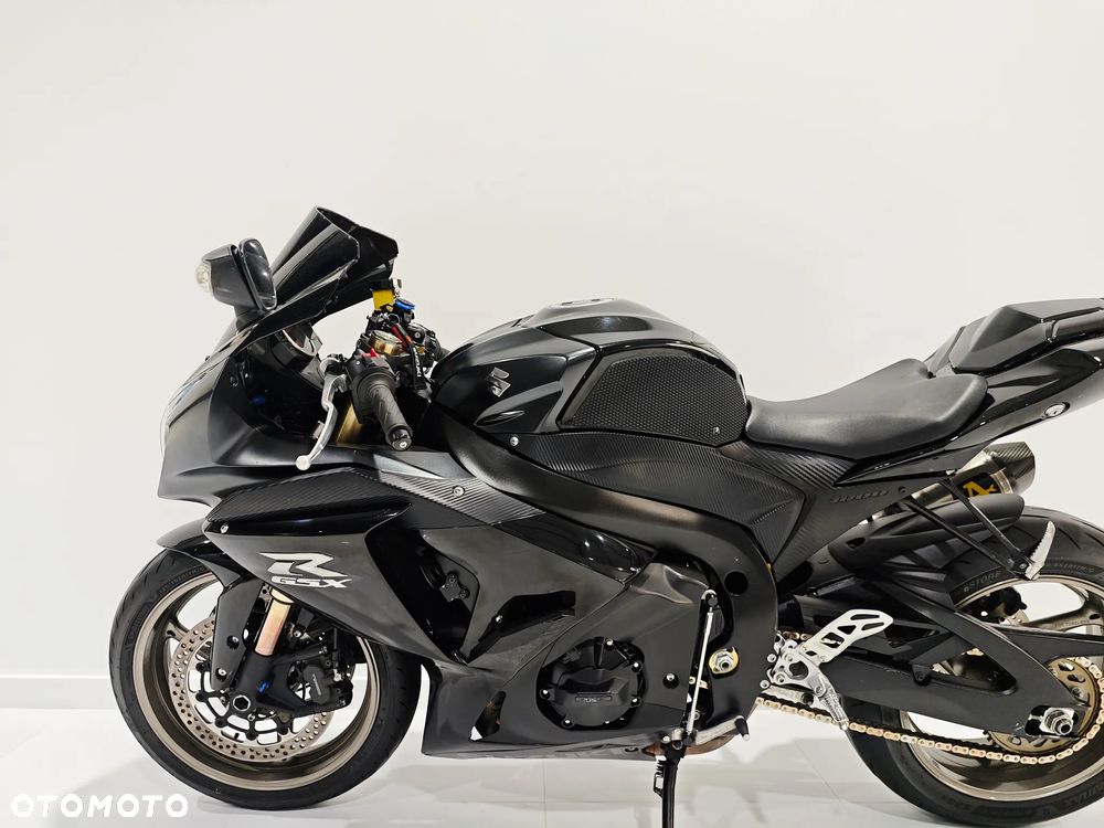Suzuki GSX-R - 11