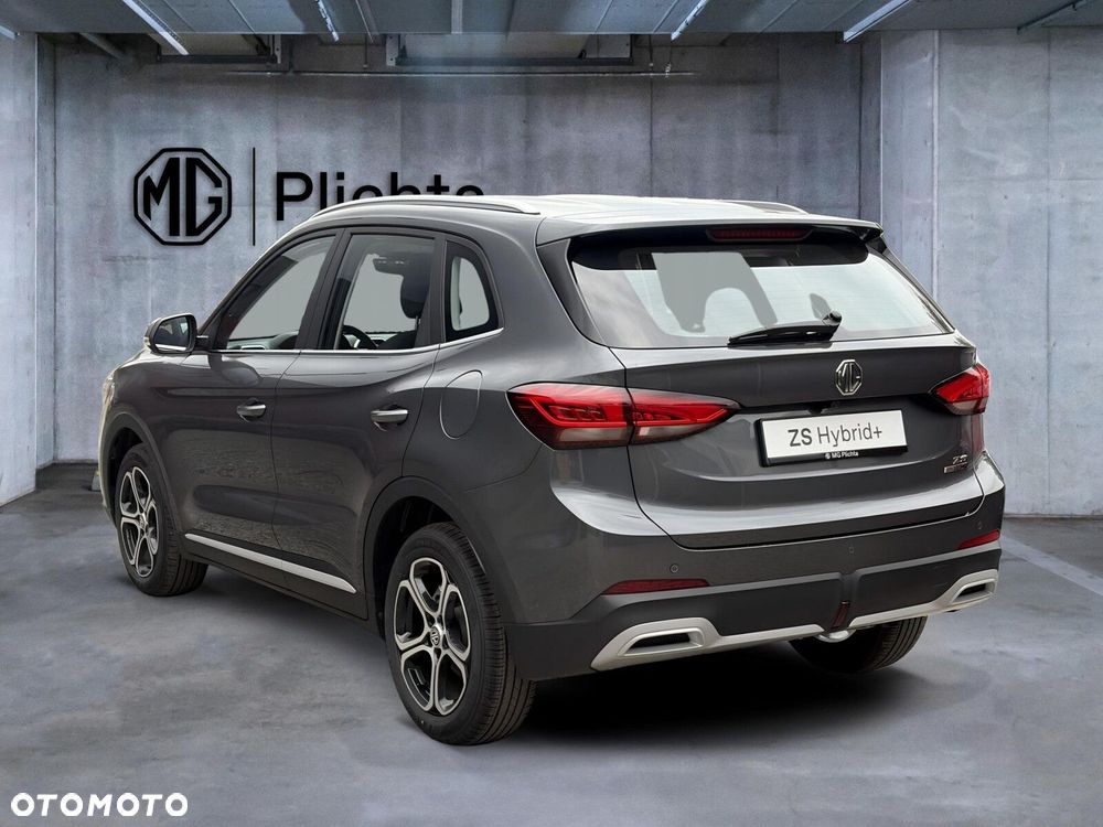 MG ZS Hybrid+ - 5