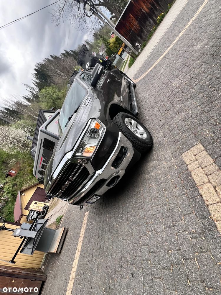 Dodge RAM - 6