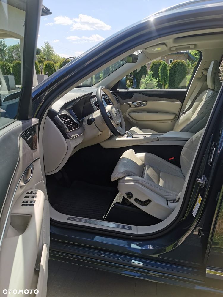 Volvo XC 90 - 29