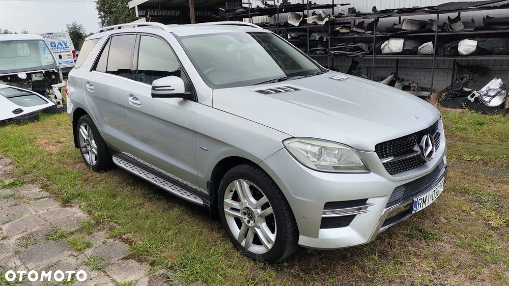 Mercedes-Benz ML 250 BlueTEC 4-Matic - 4