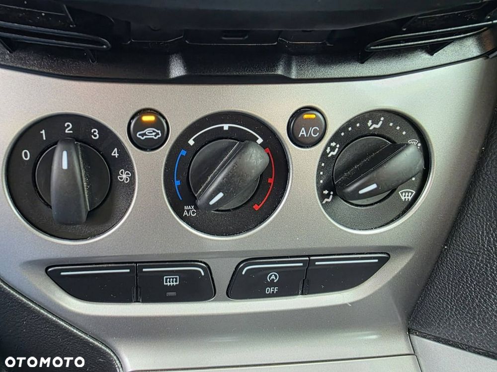 Ford Focus 1.0 EcoBoost STart-Stopp-System ACTIVE - 17