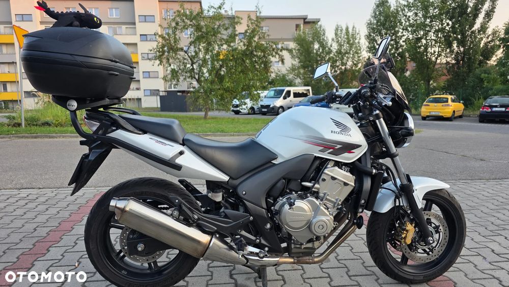 Honda CBF - 7