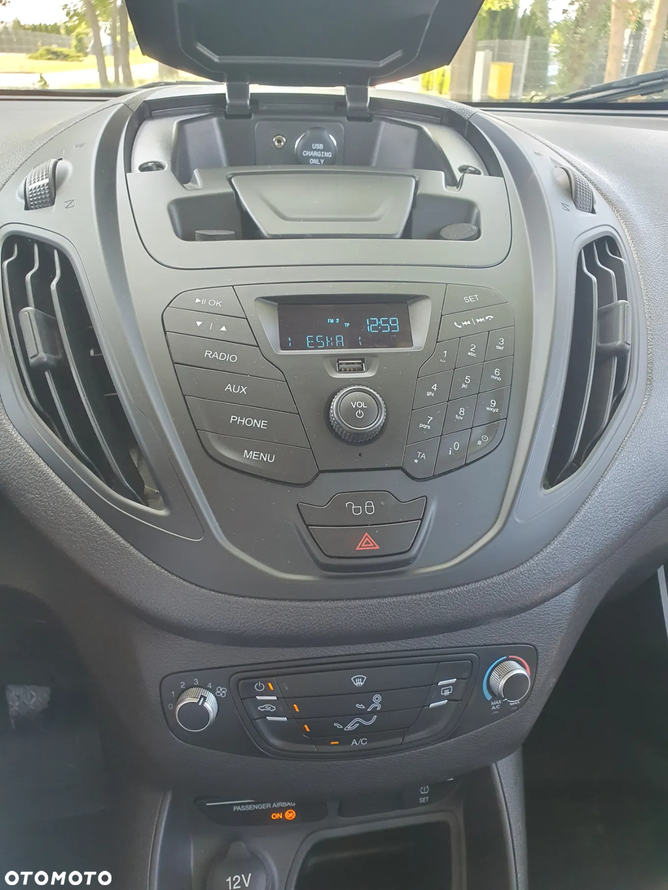 Ford Tourneo Courier 1.0 EcoBoost S&S Trend - 21