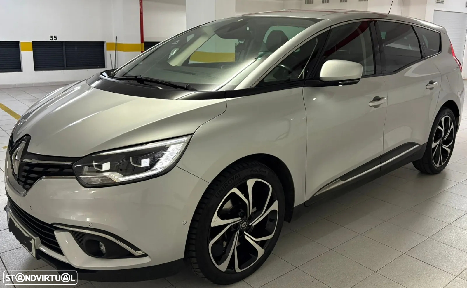 Renault Grand Scénic - 7